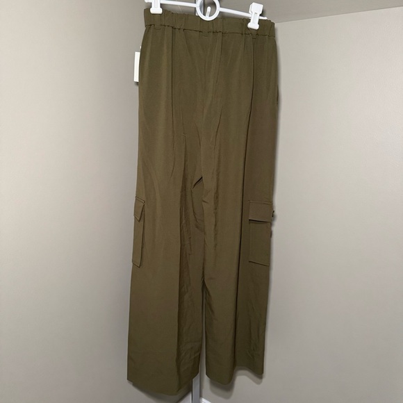 Open Edit High Rise Wide Leg Cargo Pants dark Olive size XS NWT - Picture 2 of 8